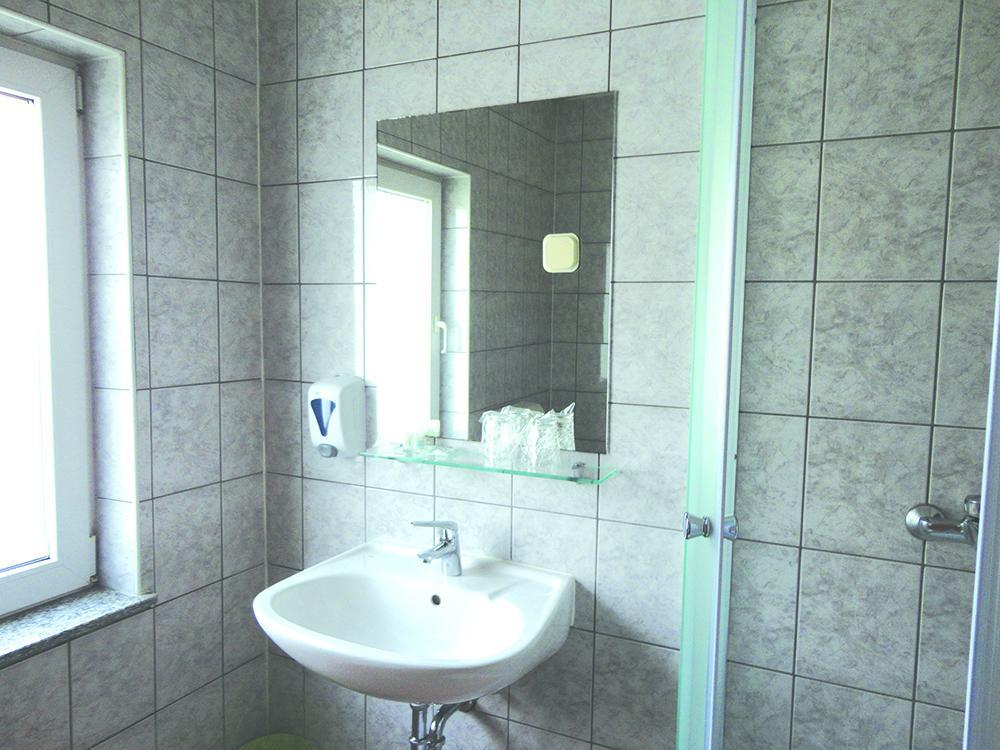 Bed and Breakfast Prenociste "Magnus" Slavonski Brod Exterior foto