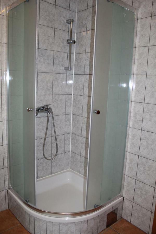 Bed and Breakfast Prenociste "Magnus" Slavonski Brod Exterior foto