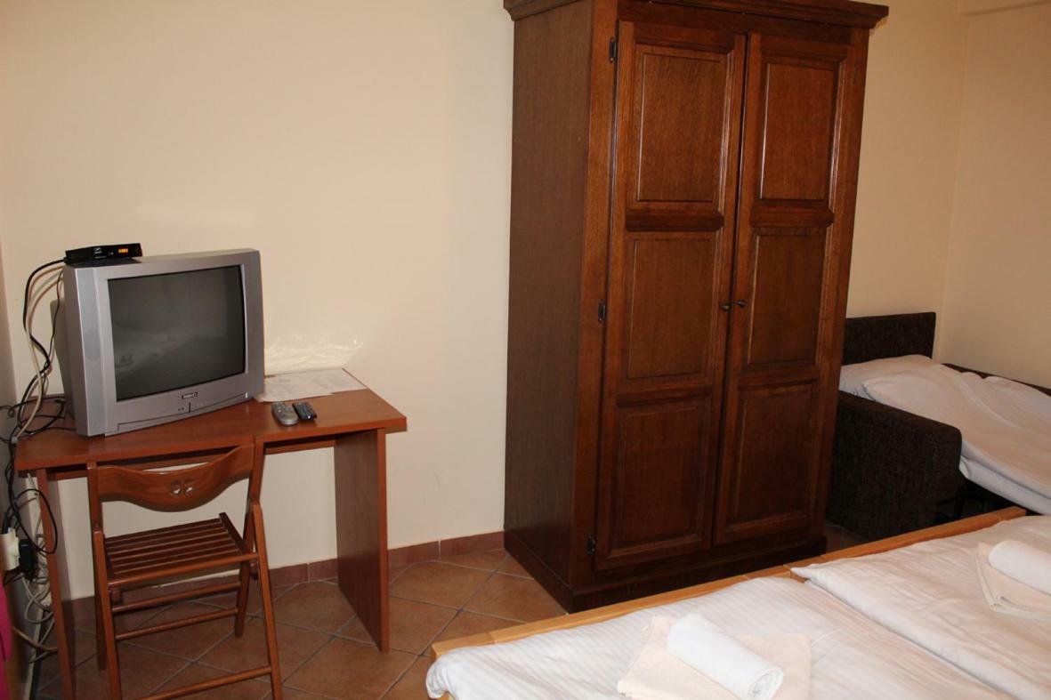 Bed and Breakfast Prenociste "Magnus" Slavonski Brod Exterior foto